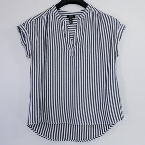 JONES NEW YORK Black & White Striped Sleeveless Blouse, Size S